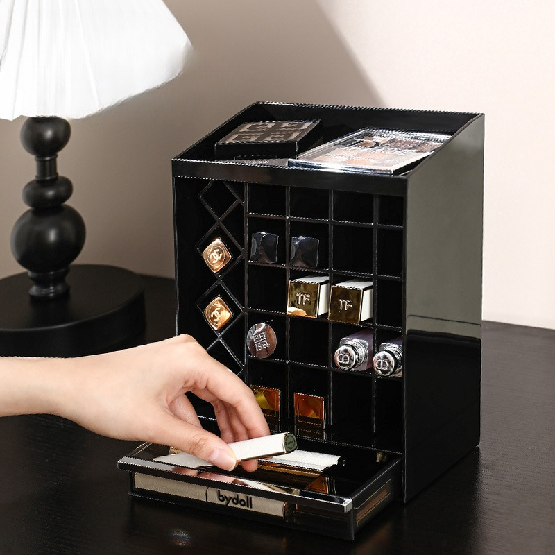 Leichte, luxuriöse Lippenstift – High Luxury Skincare Bewertung und Preis